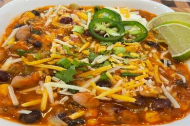 Mexican Chili Bean Soup | Chilli Soup | Instapot recipe | Vegetarian Chili | Healthy Bean Soup