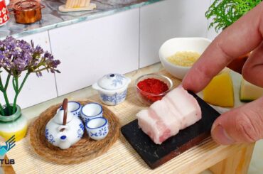 How to make chili egg pork deep fry and mashed potato | Parmesan breaded pork chops with panko.