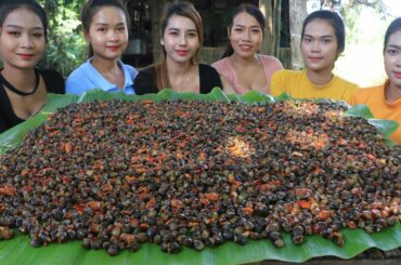 Amazing cooking Sun dried river clams with chili recipe - Sun dried clams