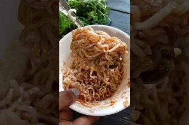 #chili maggie recipe without maggie masala #chilimaggie #spicymaggie #kidsfavourite