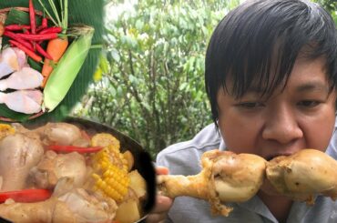 Cooking in the wild: chicken thighs stewed with chili, potatoes,  delicious food, lunch ideas