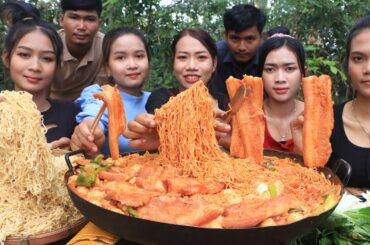 Wow amazing cooking chili noodle soup with pork recipe - Chili noodle soup