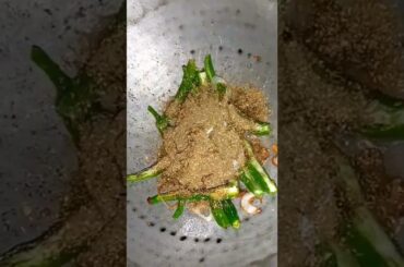 Enjoy green chillies in this way! #shorts #cooking #food #recipes #spicy #fastfood #greenchilli