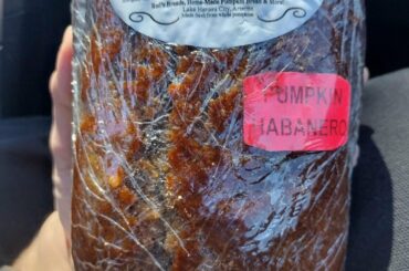 got this at a local swap meet, I normally don't like pumpkin at all, but this was delicious, I was expecting it to be weak but I was pleasantly surprised to find it riddled with seeds