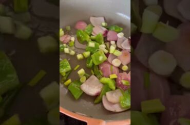 Gravy Chili Potato recipe-vegetarian Indo chinese recipe that to try Inspired by Kolkata restaurants