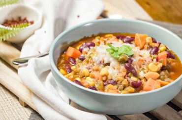 How To Make Healthy VEGETABLE CHILI | Recipes.net