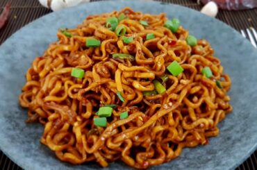 Chilli Garlic Noodles | Spicy Chilli Garlic Noodles | Noodles Recipe