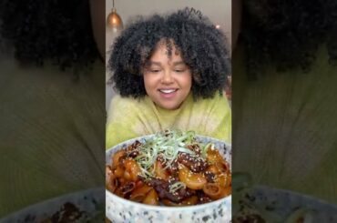 Alphabetti Elbow Macaroni Goreng with Crispy Chilli Beef #Shorts