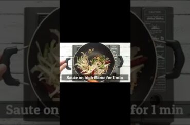 STREET STYLE CHILI GARLIC NOODLES RECIPE #SHORTS | SNEHAL SHRIGADIWAR