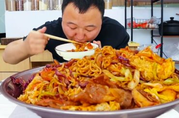 Stir-fried Three Packs Of Instant Noodles With Chili! Super Spicy Fried Noodles | Mukbang Eating