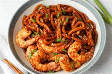 15-min. Easy Chili Garlic Shrimp Noodles