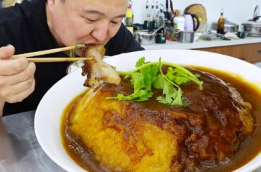 Chinese Traditional Steamed Crispy Pork Recipe | Chicken With Spicy Chili Sauce | Mukbang Eating