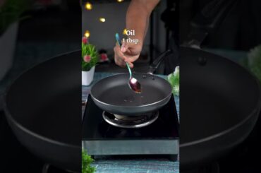 Make Srinidhi’s sweet and sour Honey Chilli Chapathis and thank us later #shorts