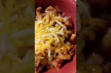 Chili-Cheese Close Up!