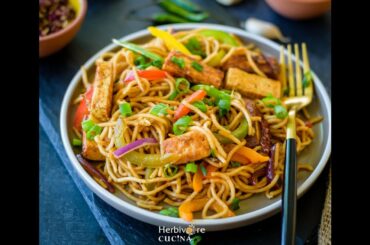 Chili Paneer Noodles | Paneer Chowmein