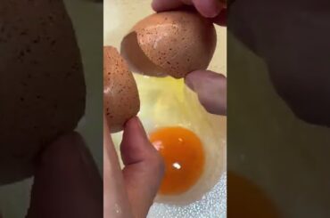 This viral ramen recipe is nuts! | Garlic chili oil ramyeon with peanut butter