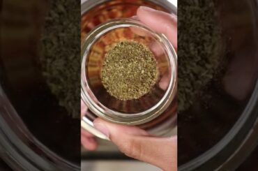 How to Make Chili Oil