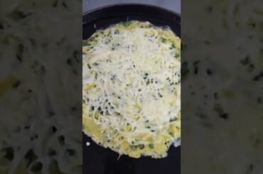 #shorts #easy #omelete #chili #cheese