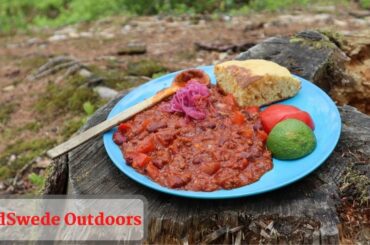 Campfire Chili and Cornbread - Outdoor cooking