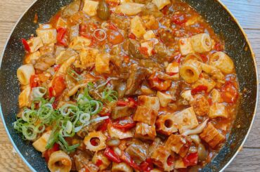 Finally found some chili in japan! Also bought some random ingredients in supermarket then using balado seasoning to mix them up.