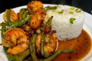 HOW TO MAKE SWEET CHILI SHRIMP AND VEGETABLE STIR FRY RECIPE | 20 MINUTE MEAL IDEAS