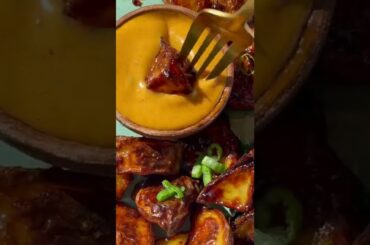 Chili Oil Potatoes w/ some spicy mayo for dipping sauce cause whyyyyy not?!