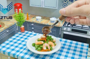 Delicious Miniature Spicy Shrimp Salad / Easy Miniature Spicy Shrimp Salad Recipe / Mini Food