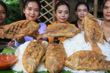 Amazing cooking fried fish with rice and chili sauce recipe - fried fish