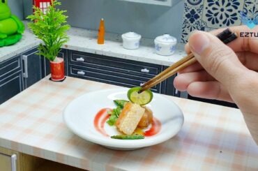 Delicious Miniature Pan fried Salmon and Sprouts with Lemon Butter Sauce Recipe / Food Cooking