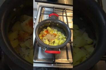 Just 10 minutes recipe | is recipe k liye ap ko sirf aalu ar basic masale chaye #shorts