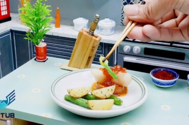 Delicious Mini Basa Fish with Spicy Sauce and Pan fried Potatoes Recipe / Food Cooking