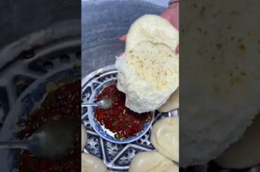 Steamed bread with chili paste