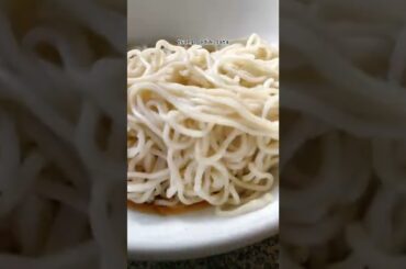 Chili oil noodle (w fish ball)