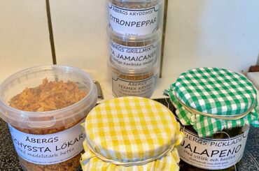 Swedish pickled Carolina Reapers. Picked that up locally and couldn’t be happier!