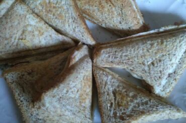 I call this "The spicy roulette". Guess which 2 of the triangles have pure ghost pepper sauce?