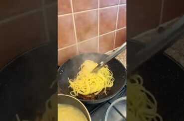 Spaghetti with dried chili and bacons #food #foodrecipes #easycooking