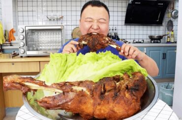 Home-cook Roast Leg Of Lamb, Dipped In Secret Chili Sauce, Enjoyable | Mukbang