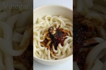 Garlic chili out noodles #spicynoodles #shorts