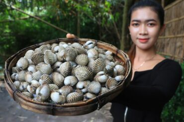 Yummy cooking Grilled Clams with Chili sauce recipe - Cook Oyster