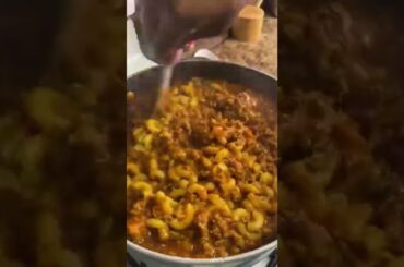 Chili Mac Pasta (subscribe for more) #chilimacpasta #pasta #tiktokcooking #youtubecooking #cooking