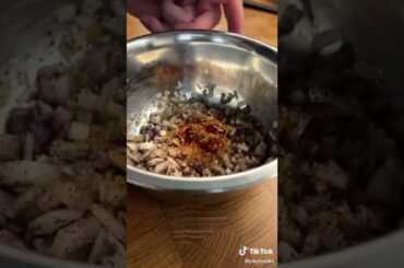 Chili Cheese Dogs .. foods that make you hungry