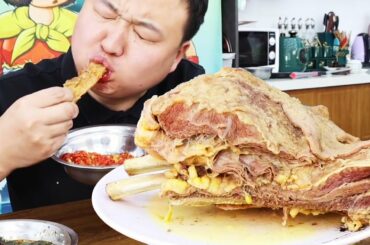 Simple Stewed 5kg Steak, Juicy And Tender, Dipped In Secret Chili Sauce | Mukbang