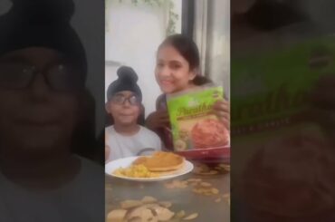 #SummerWithKawan - Egg Bhurji with Kawan Chili & Garlic Paratha