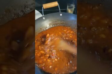 chili in a wok