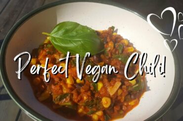 Simple Vegan Chili recipe PERFECT for dinner ! | Most delicious vegan meal you must cook!