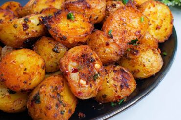 Most Crispy Chilli Lemon Cilantro Roasted Potatoes Recipe| Best I ever had!!