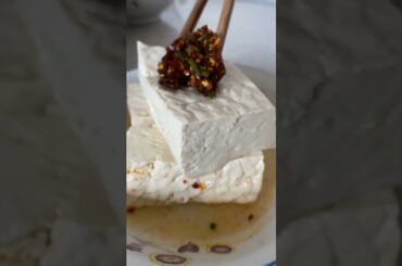 Eat this water bean curd with firewood paste chili noodles, too!