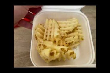 [OC] Today I decided to try the hottest sandwich Howdy Hot Chicken.