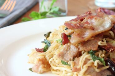Spicy Holy Basil Instant Noodles with Fried Bacon.