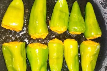 Green Chili Bites | Peri Bites | Easy Monsoon Special  Snacks | Recipe By Food Tadka